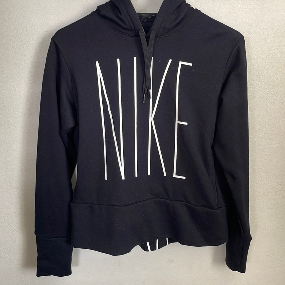 Women’s Nike Sweatshirt